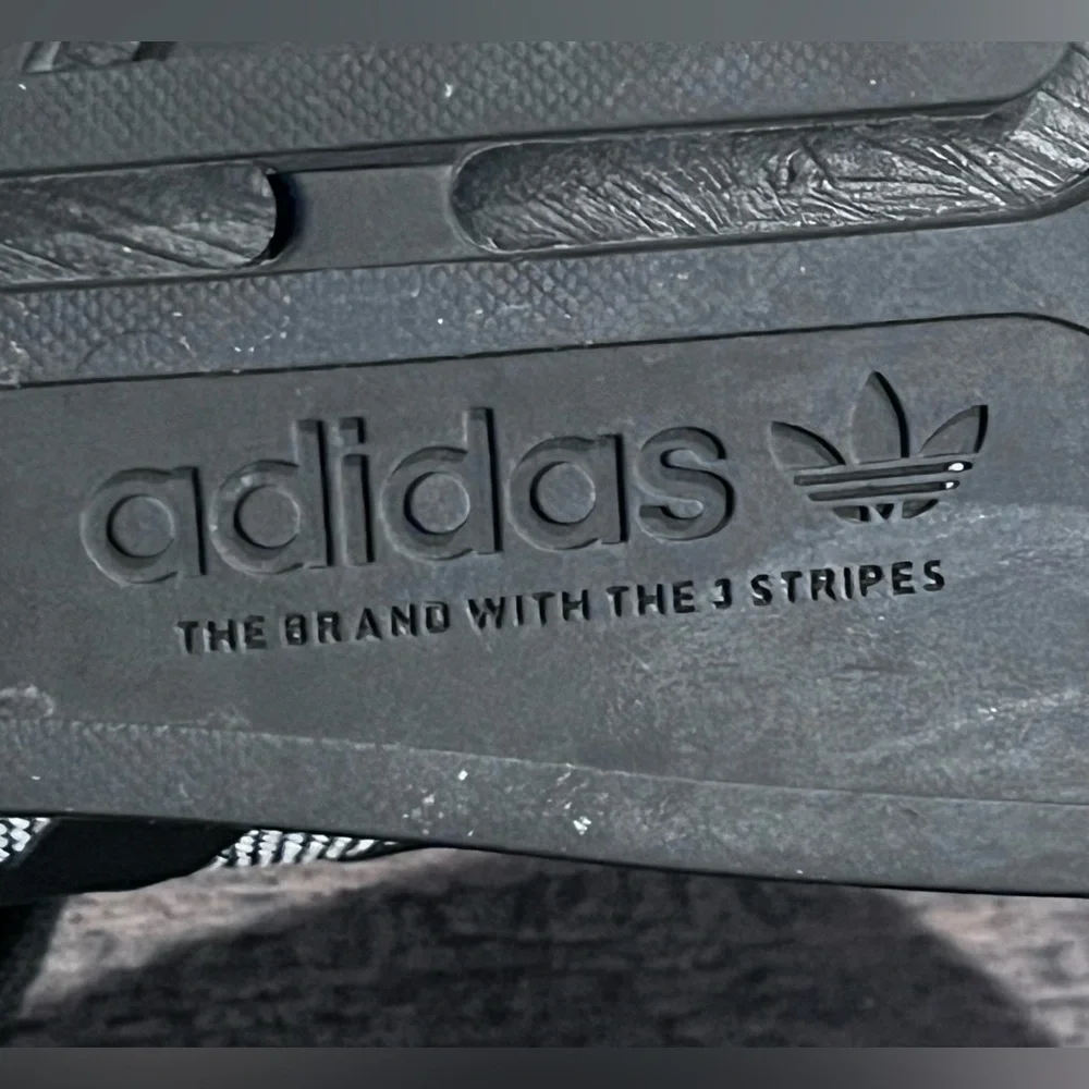 Men’s Sz 10.5 Adidas Mens Multix GZ5477 Gray Running Shoes Sneakers.‎